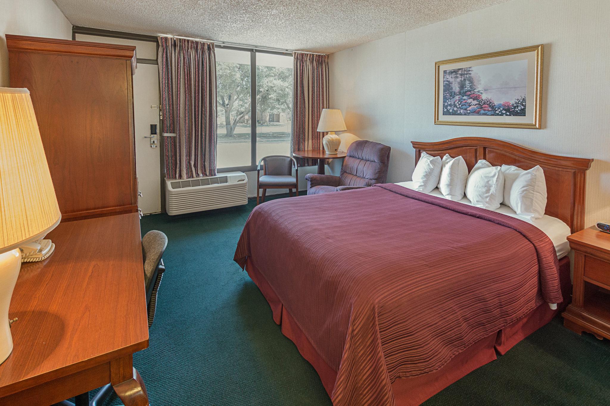 Quality Inn Ennis Luaran gambar