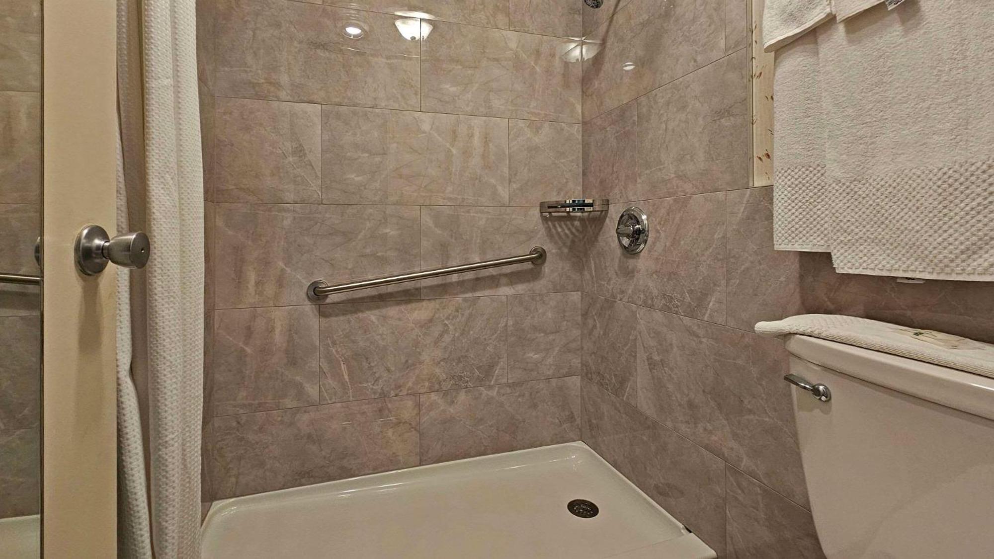Quality Inn Ennis Luaran gambar
