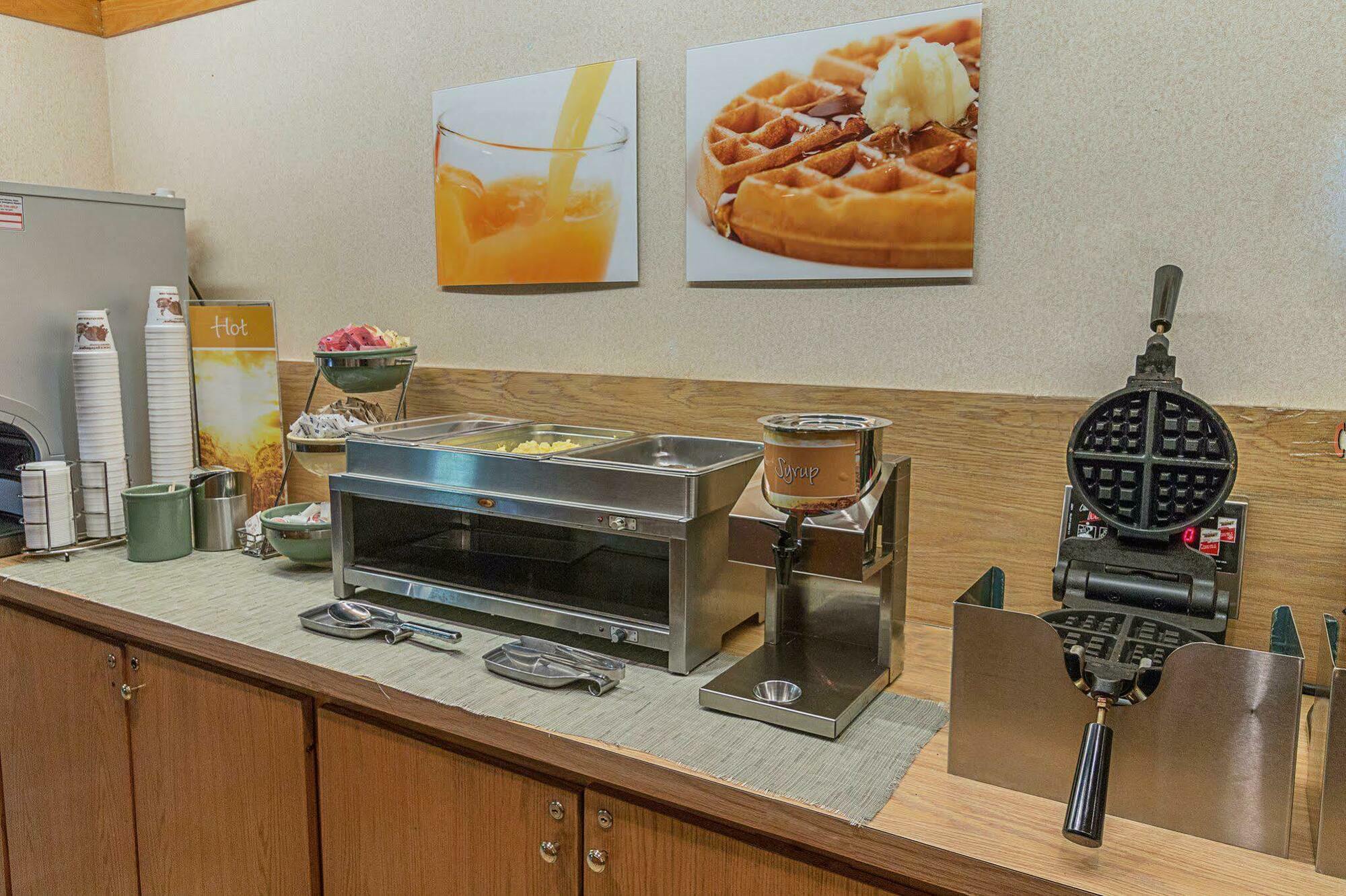 Quality Inn Ennis Luaran gambar